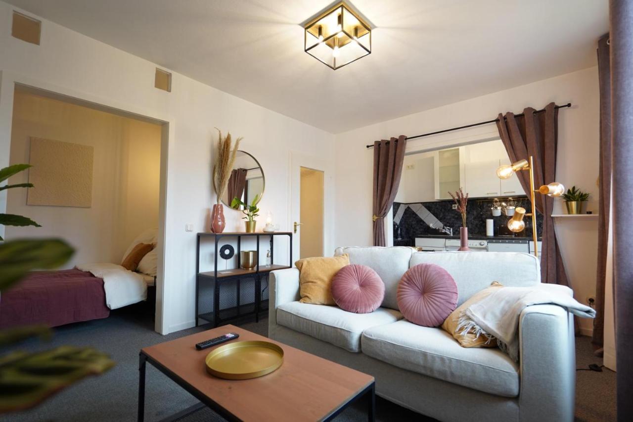 Dein Flughafen Messe Appartment Nahe Duesseldorf 1 뒤스부르크 외부 사진